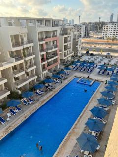 Luxurious Rooftop Suite 1M BR & 1 comfy Sofa Bed - 3