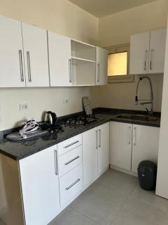 Luxurious Rooftop Suite 1M BR & 1 comfy Sofa Bed - El Alamein - 1