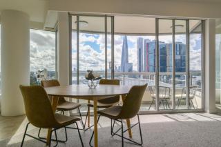 Harbourview & City Skyline Luxury 3BR Retreat - 8