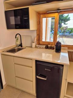 Vacation Unit - Private Terrace, Steps from Sea - 4