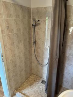 Ruhige Gartenwohnung - 3