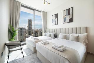 Private Pool! Exceptional 2 Bedroom! Brand New Building with Pool and Gym! - 3