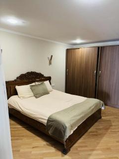 Erik's Guest House - 7
