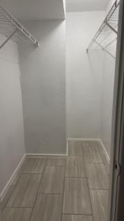 Cute and Cozy 1 Bedroom Apartment - 6