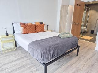 Comfy Islington Studio Flat near Upper Street , Highbury , Angel Station with FREE WiFi - 6