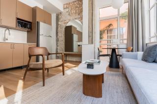 Blueground at Nahalat Byniamin, Exquisite - 3