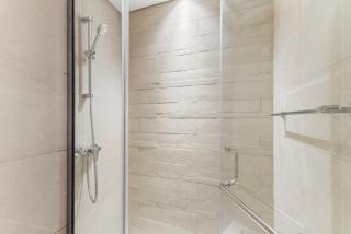 Sleek Cozy Apartments in Meydan - 7