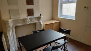 ref Os, Best rooms near City Centre, University & QMC - 5