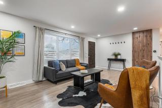 Mile Hi Basecamp Hot tub and Game Room - 8