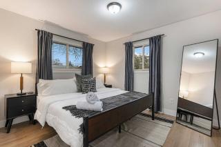 Mile Hi Basecamp Hot tub and Game Room - 1