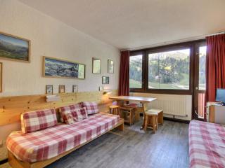 Studio au pied des pistes avec balcon et belles vues - FR-1-455-98 - 1