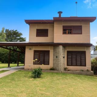 Casa en Country en Miramar 3 habitaciones - Cerca del Mar - 4