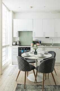 Fitzrovia - Charlotte Street by Viridian Apartments - London - 3