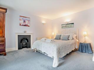 4 Bed in Charmouth THEFA - Blackpool Corner - 1