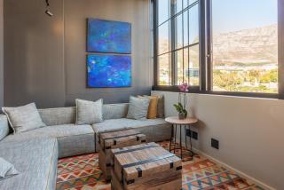 Urban Gem located in the heart of the East City - 5