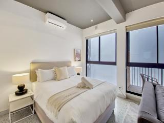 Brand new, luxury, wifi, pool with 24hr security - Kapstadt - 6