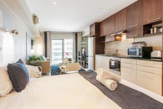 Studio with Fast WIFI in the Central Business District w Parking - 9