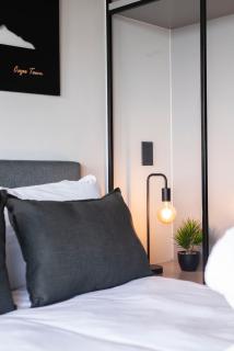 Classy Apartment Boasting Breathtaking Views - Cape Town - 7