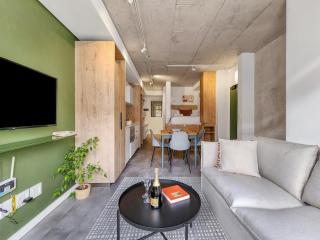 Private Holiday unit, Seapoint. - Cape Town - 4