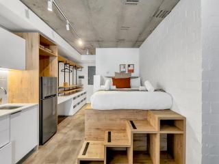 Seaside, Modern Luxury Apartment - 9