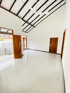 Himeth's Residence - Weliweriya - 4