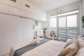 StayShort - Cozy & Bright Studio Retreat for 3 in Dubai Marina - 5