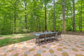 2 Mi to Shops and Eateries Columbia Condo with Patio - Columbia - 8