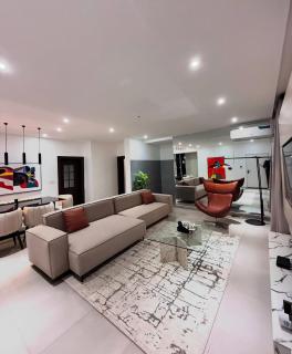 3 bedroom luxury lakeside apartment - Abuja - 0