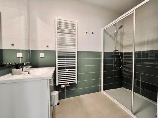 Appartement Élégant avec Loggia & Parking Privé - 6