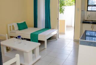 Sunny Sands Beach Apartment 3 - Mtwapa - 4