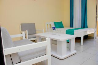 Sunny Sands Beach Apartment 3 - Mtwapa - 2