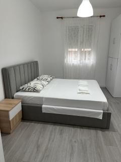 Apartment Center Korça - 1