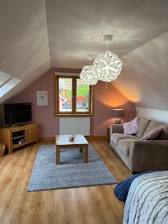 Exclusive top floor 2 bedroom with a stunning view - Lerwick - 8