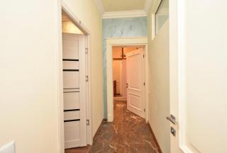 Eight Bedroom Apartment Near Opera House - Jerewan - 8