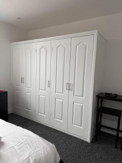 Peaceful Luton Apartment - Perfect for City Break - 4