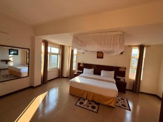 Isamilo Grand Hotel - Mwanza - 2
