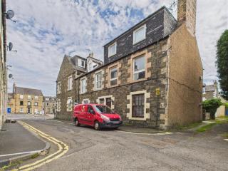 2BR Hawick Stay- Sleeps 4 - Work Friendly - 5