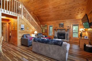 Eagles Bluff Lookout Mountain View Game Room - 4