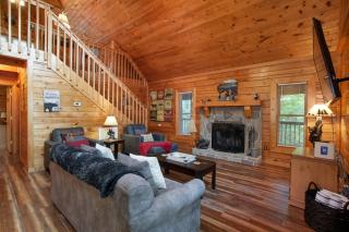 Eagles Bluff Lookout Mountain View Game Room - Sevierville - 3