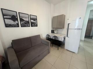 Studio completo ENTRADA pela PRAIA DE COPACABANA, com ar, wifi, netflix, até 4 pessoas, pauloangerami AA3806 - 6