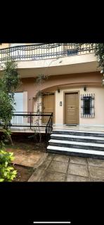 Modern Glyfada Apartment Sleeps 6, 5min Walk to Beach - Atene - 3