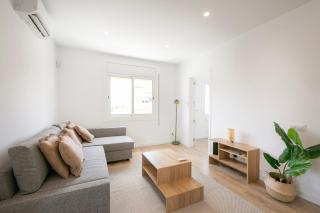 Nice apartment with 3 bedrooms - Cornellà de Llobregat - 0
