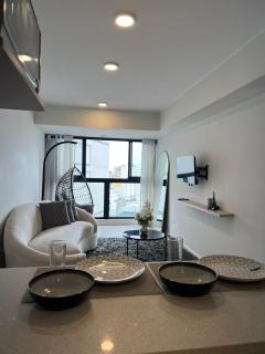 Departamento privado, con terraza y piscina - 0