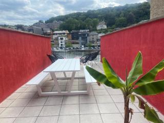 Vikarti Stay, a lovely house with incredible view - Dinant - 5