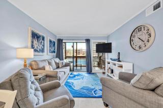 Tilghman Beach and Racquet Club 157 - 9