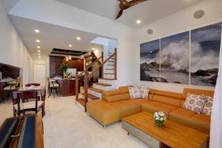 Walk to Beach St Thomas Condo with Balconies - St Thomas - 8