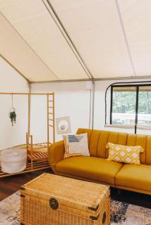 The Goldfinch's Nest - Glamping Tent with AC - 8