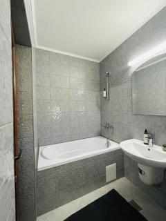 Deacu's Home - Cumpăna - 1