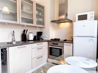 10 min to Old Town - Free Parking - Work Station - Tallinn - 9