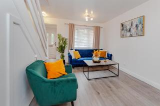 Lovely 2 Bedroom House - Cheshunt - 9